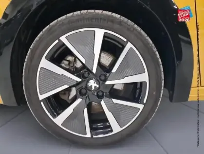 Photo 24 Peugeot 208  e- 136ch GT