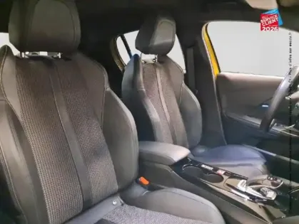 Photo 19 Peugeot 208  e- 136ch GT