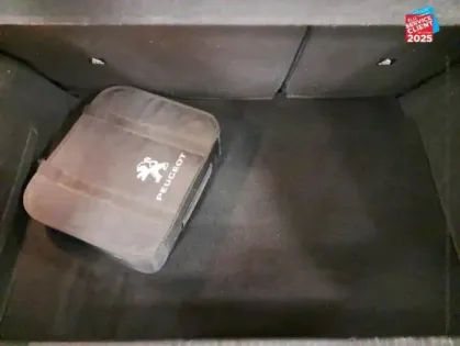 Photo 13 Peugeot 208  e- 136ch GT