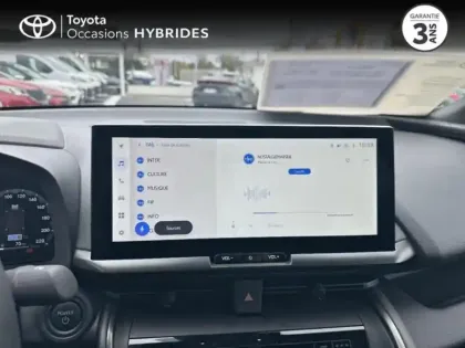 Photo 14 Toyota C-HR  1.8 Hybride 140ch Design Pack Confort