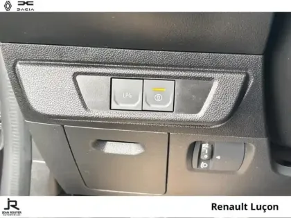 Photo 14 Dacia Sandero  1.0 ECO-G 100ch Stepway Extreme -24