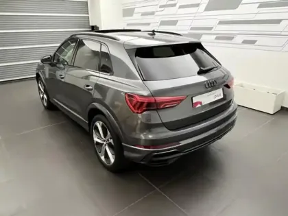 Photo 6 Audi Q3  45 TFSI e 245ch S line S tronic 6