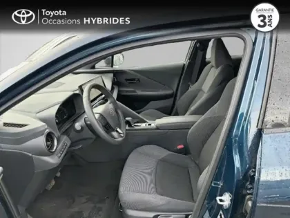 Photo 5 Toyota C-HR  2.0 Hybride Rechargeable 225ch Design NG23