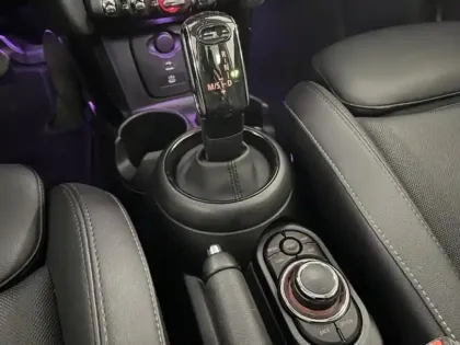 Photo 10 Mini Mini  Cooper 136ch Edition Premium Plus BVA7