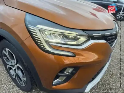 Photo 12 Renault Captur  1.3 TCe 140ch FAP Intens EDC - 21