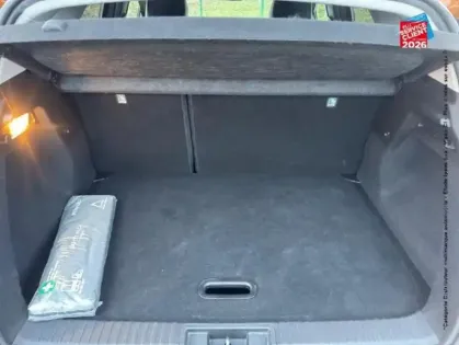 Photo 13 Renault Captur  1.3 TCe 140ch FAP Intens EDC - 21