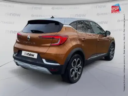 Photo 20 Renault Captur  1.3 TCe 140ch FAP Intens EDC - 21