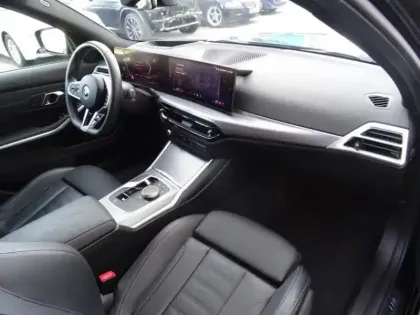 Photo 12 BMW Serie 3 Série 3 330eA xDrive 292ch M Sport