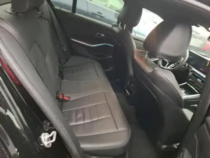 Photo 3 BMW Serie 3 Série 3 330eA xDrive 292ch M Sport