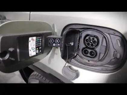 Photo 6 Land rover Defender  110 2.0 P300e X-Dynamic HSE