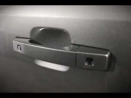 Photo 7 Land rover Defender  110 2.0 P300e X-Dynamic HSE