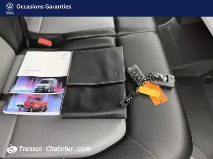 Photo 23 Volkswagen Crafter  VAN 35 L3H3 2.0 TDI 140 CH