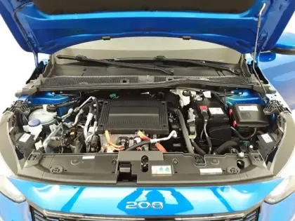 Photo 23 Peugeot 208  Electrique 50 kWh 136ch