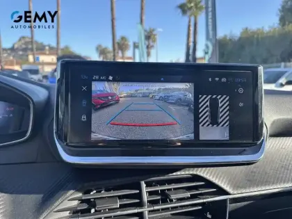 Photo 12 Peugeot 208  Hybrid 100 e-DCS6