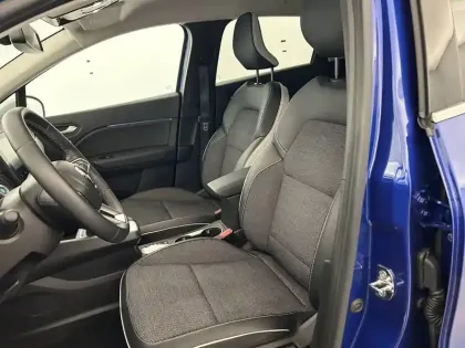 Photo 12 Renault Captur  E-Tech 145 - 21