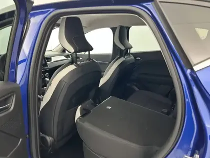 Photo 10 Renault Captur  E-Tech 145 - 21