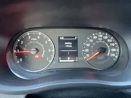 Photo 14 Renault Master  FGN TRAC F3500 L2H2 BLUE DCI 135