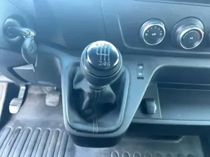 Photo 11 Renault Master  FGN TRAC F3500 L2H2 BLUE DCI 135