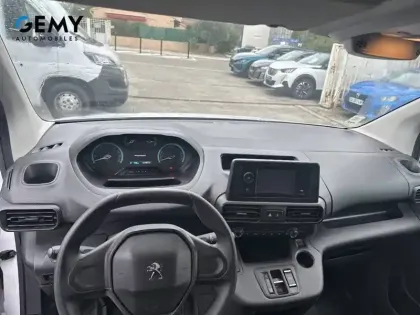 Photo 39 Peugeot Partner E- FOURGON M 800 KG 136 CH BATTERIE 50 KWH