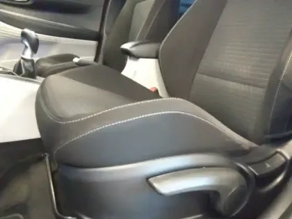 Photo 113 Hyundai I20  1.0 T-GDi 100 Hybrid 48V