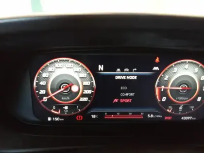 Photo 91 Hyundai I20  1.0 T-GDi 100 Hybrid 48V