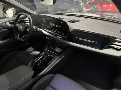 Photo 22 Audi A5  Avant TDI Hybride 204 ch S tronic 7