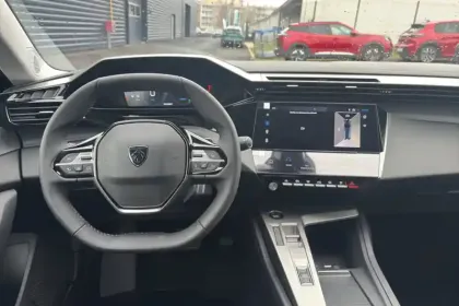 Photo 17 Peugeot 308  SW Hybrid 145 e-DCS6