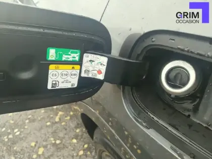 Photo 23 Ford Kuga  2.5 Duratec 190 ch FlexiFuel FHEV E85 Powershift