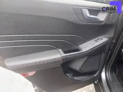 Photo 20 Ford Kuga  2.5 Duratec 190 ch FlexiFuel FHEV E85 Powershift