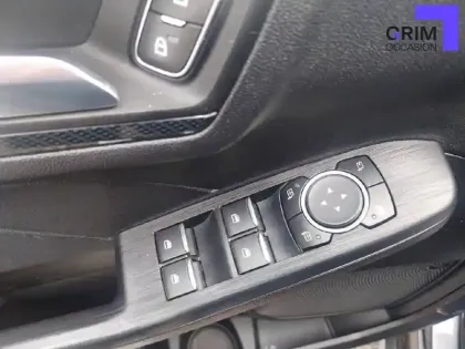 Photo 18 Ford Kuga  2.5 Duratec 190 ch FlexiFuel FHEV E85 Powershift