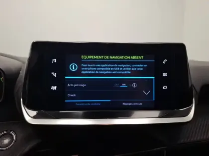 Photo 7 Peugeot 208  Electrique 50 kWh 136ch