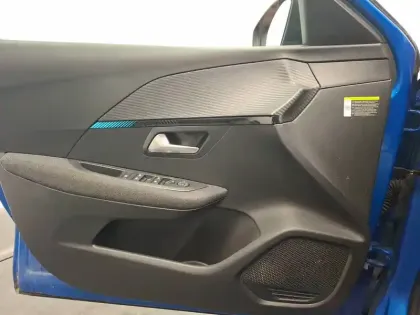 Photo 6 Peugeot 208  Electrique 50 kWh 136ch