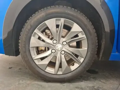 Photo 4 Peugeot 208  Electrique 50 kWh 136ch