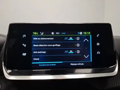 Photo 15 Peugeot 208  Electrique 50 kWh 136ch