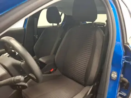 Photo 32 Peugeot 208  Electrique 50 kWh 136ch