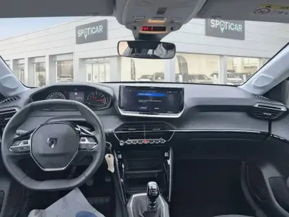 Photo 58 Peugeot 208  PureTech 100 S&S BVM6