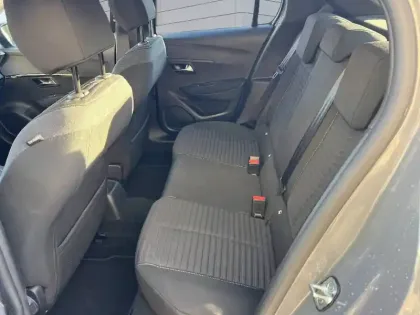 Photo 9 Peugeot 208  PureTech 100 S&S BVM6