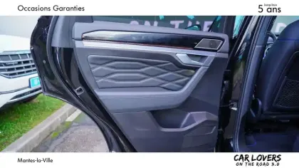 Photo 18 Volkswagen Touareg  3.0 V6 eHybrid 462 ch Tiptronic 8 4Motion