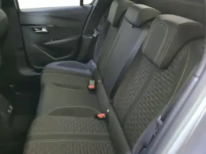 Photo 11 Peugeot 208  PureTech 100 S&S BVM6