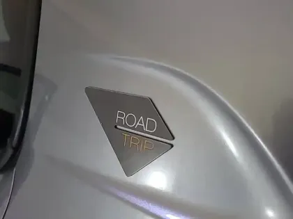 Photo 32 Peugeot 208  PureTech 100 S&S BVM6