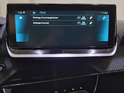 Photo 22 Peugeot 208  PureTech 100 S&S BVM6