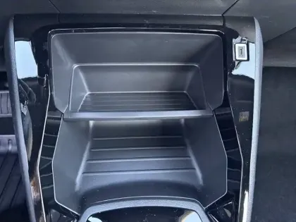 Photo 21 Peugeot 2008  Hybrid 145 e-DCS6