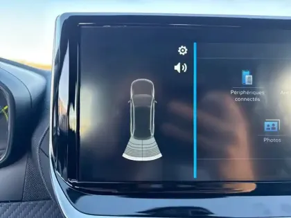 Photo 17 Peugeot 2008  Hybrid 145 e-DCS6