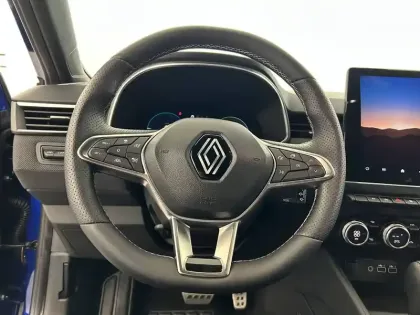 Photo 68 Renault Clio  E-Tech full hybrid 145