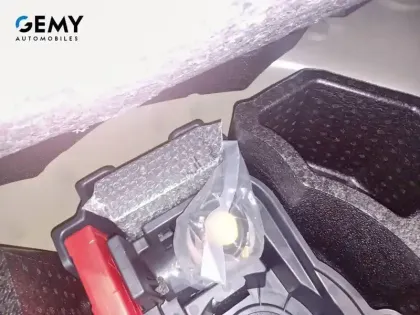 Photo 14 Peugeot 208  PureTech 100 S&S BVM6