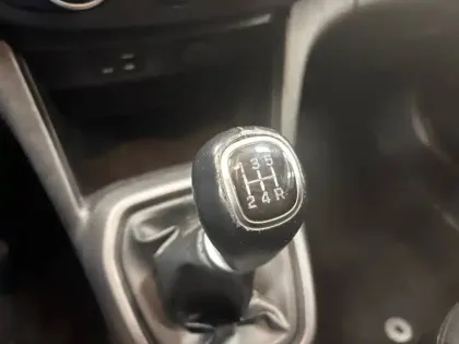 Photo 27 Hyundai I10  1.0 66 BVM5