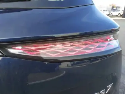 Photo 16 DS Ds 7  Hybride Rechargeable E-Tense 300 EAT8 4x4