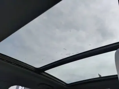 Photo 30 DS Ds 7  Hybride Rechargeable E-Tense 300 EAT8 4x4