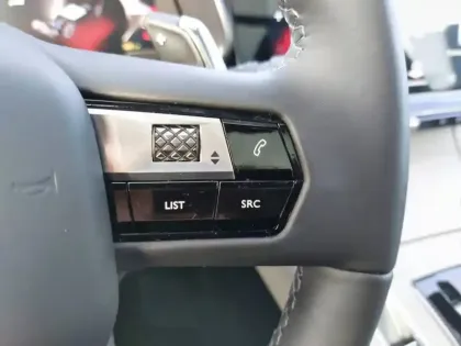 Photo 20 DS Ds 7  Hybride Rechargeable E-Tense 300 EAT8 4x4