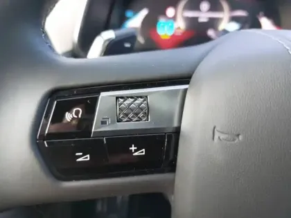 Photo 21 DS Ds 7  Hybride Rechargeable E-Tense 300 EAT8 4x4